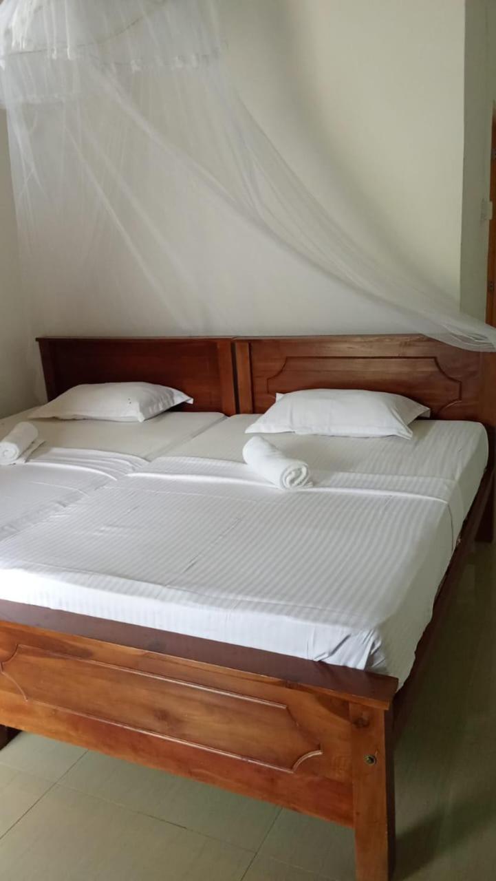Sidhangana Home Stay Anuradhapura Exterior foto